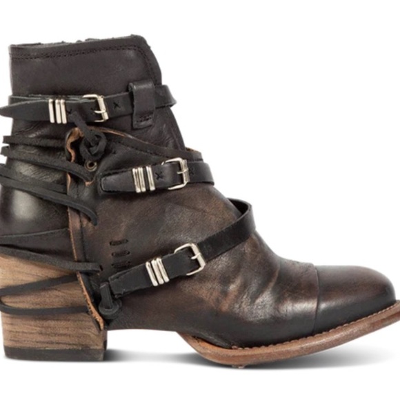 freebird Shoes - Freebird Women's Black Leather Ankle Boots